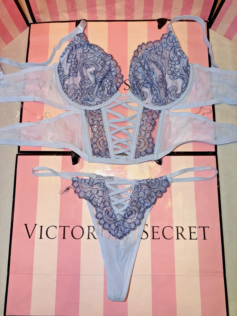 Victorias Secret Bra Top Corset Clubbing Top & Thong Blue Paisley Medium